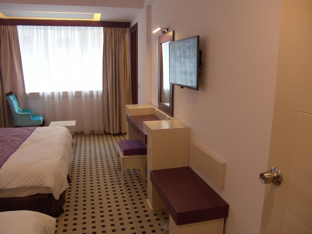 Izan Hotel Izmir Zimmer foto