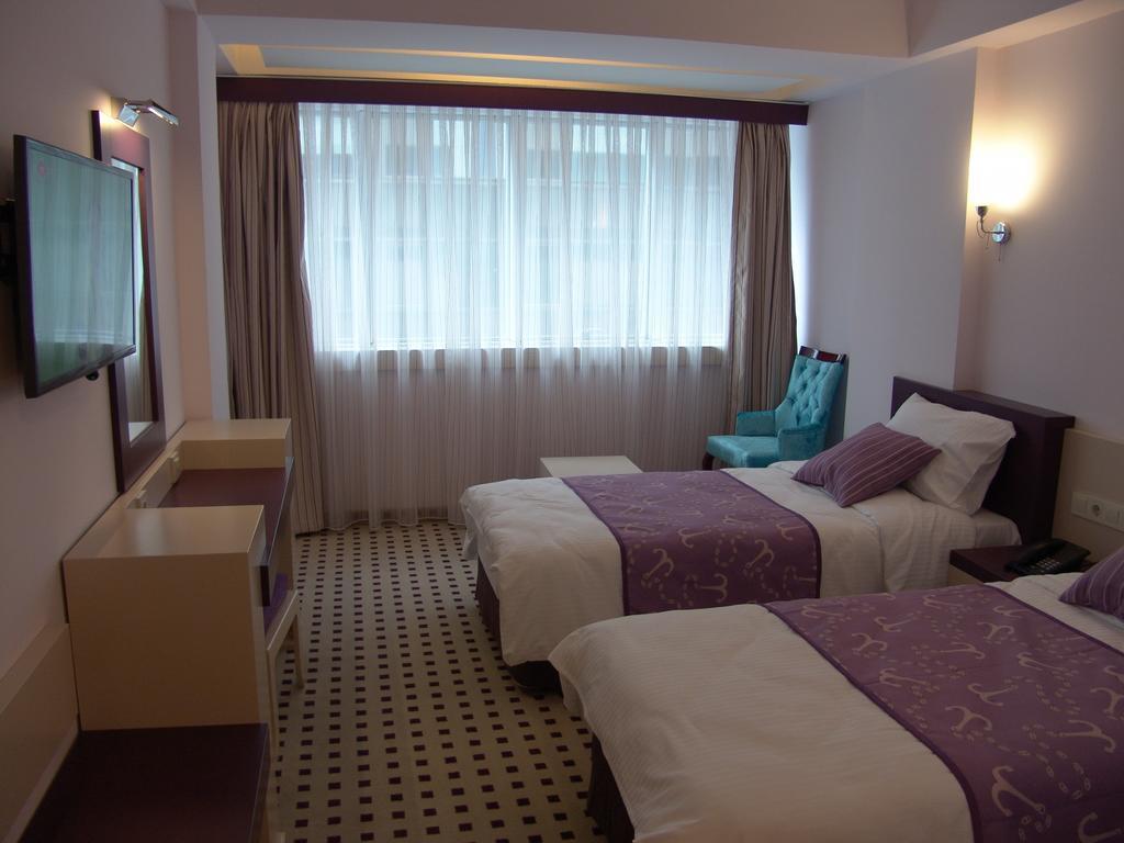 Izan Hotel Izmir Zimmer foto