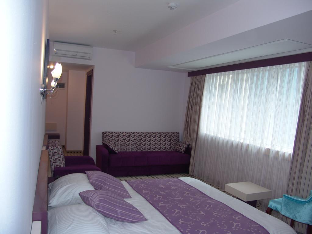 Izan Hotel Izmir Zimmer foto
